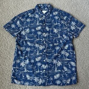 American Eagle Button-Up Short Sleeve Resort Shirt Tropical Palms Blue M EUC